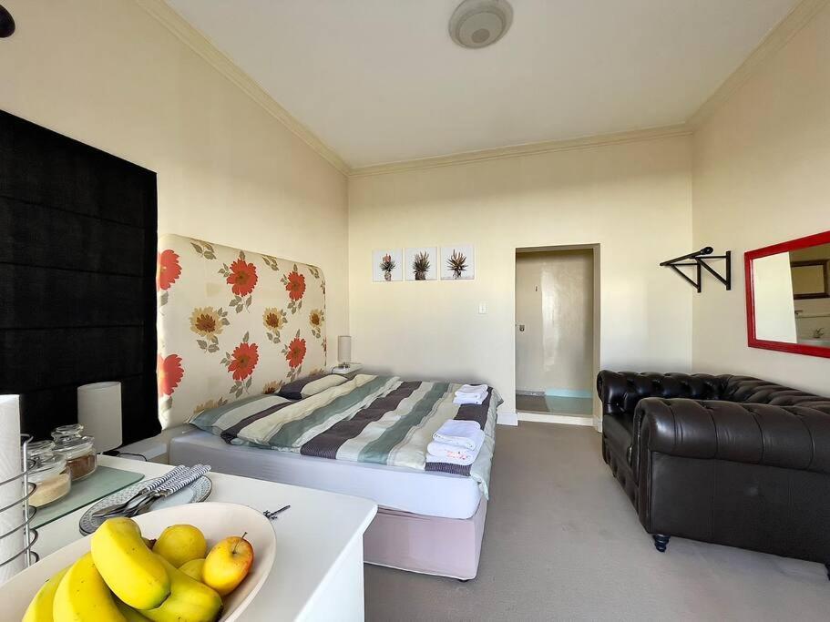 Private Park Island With Own Bathroom At Kapstadt